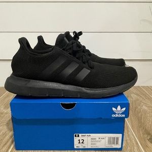 Adidas Men's Black Swift Run ~ Size 12